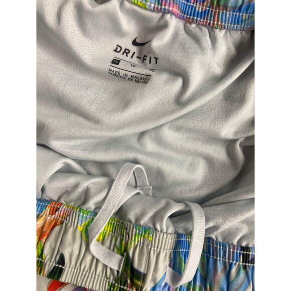 Nike sz XL green gray parrot tropocal festive running shorts farm rio vibe - Picture 3 of 4